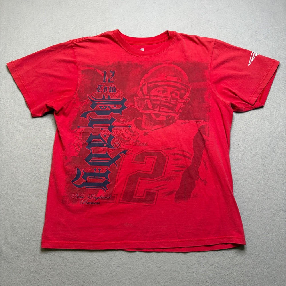 NFL Team Apparel T-Shirt Mens XL Red Tom Brady New England Patriots Graphic Tee
